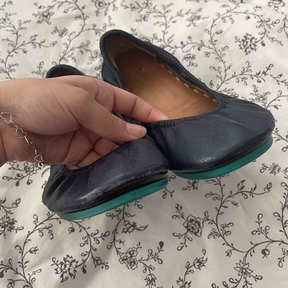 Tieks California Navy Blue and teal Flats - Picture 6 of 14